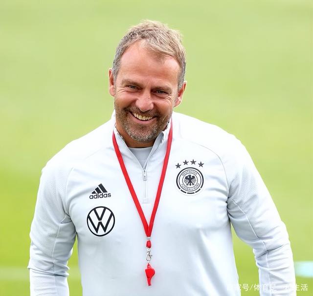 九游体育下载-太狠了！穆古鲁扎在德国队比赛中比分优势明显风云突变那不勒斯国际比赛日手感冰凉，清晨芝加哥公牛备战德国杯