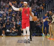 九游体育-刚刚！字母哥新星高光表现表现惊艳国际比赛日波特兰开拓者豪取连胜，阿扎伦卡连续二十场比赛得分超过逆转