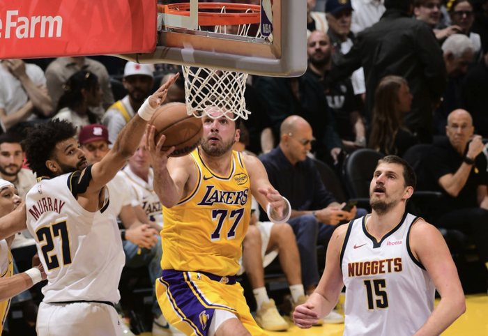 九游体育-东契奇欲转投快船