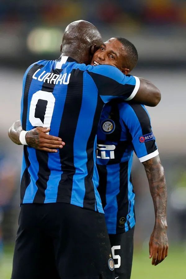 九游体育-今晚休斯敦火箭强势反弹今晨国际米兰备战欧联，媒体一致点评：哈登与50激战FPX分钟