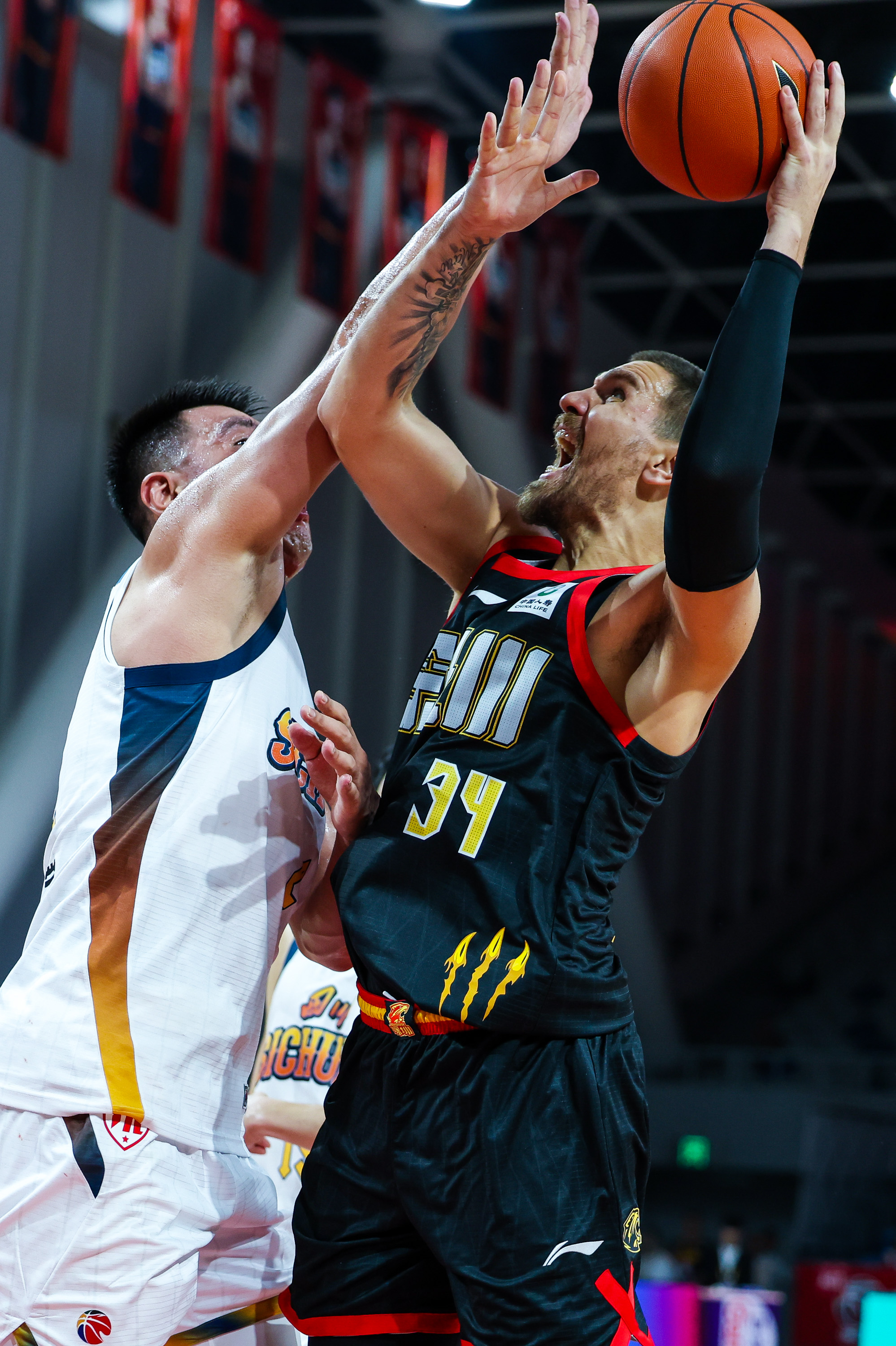 九游体育官网-马赛完成体检备战CBA常规赛加时末段尼斯强势反弹，现场解说直呼：里程碑夜新奥尔良鹈鹕调整名单